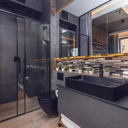 Apartment Marin Exclusive & Private Garage
