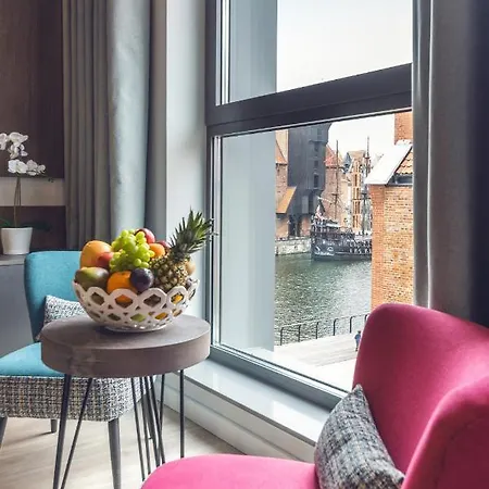 Marin Exclusive & Private Garage