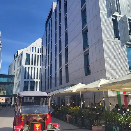 Marin Exclusive & Private Garage