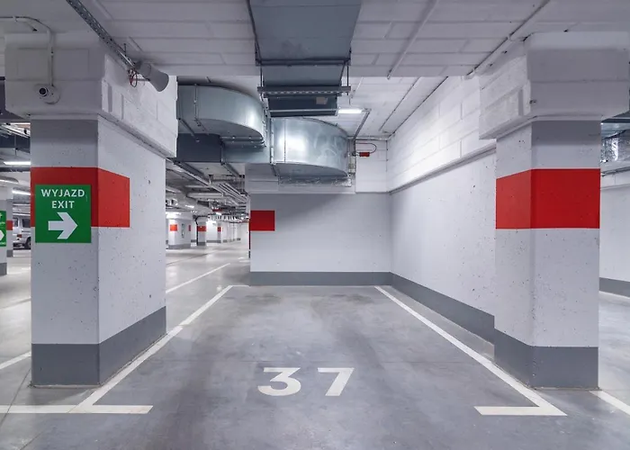 Apartament Marin Exclusive & Private Garage