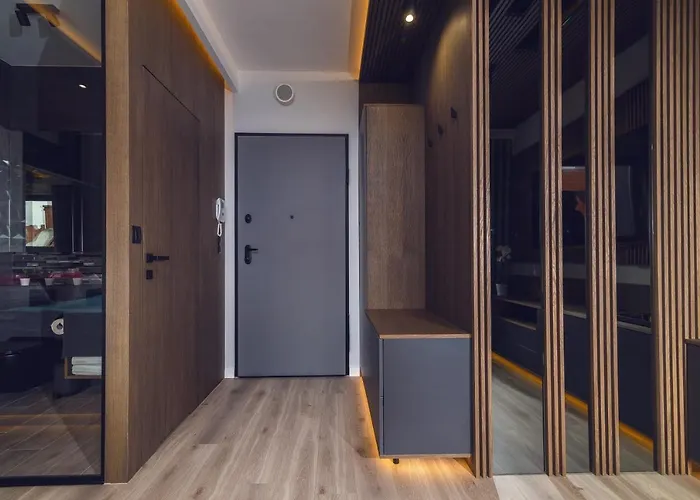Marin Exclusive & Private Garage * Гданьск